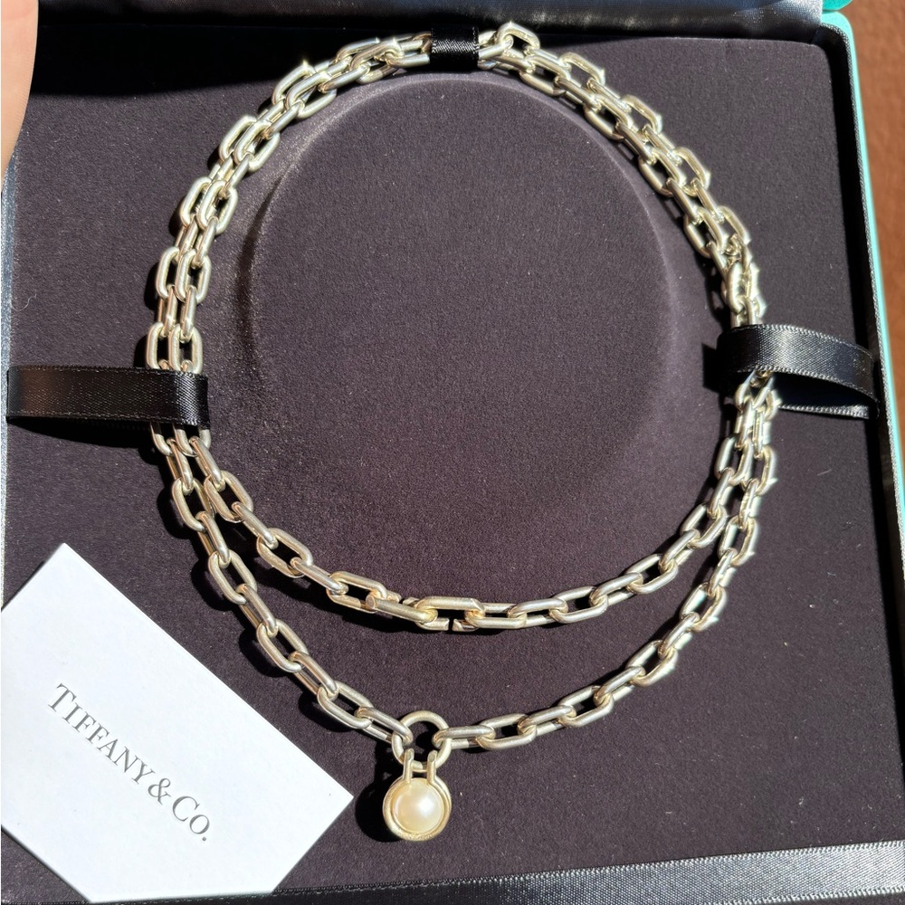 Tiffany’s Pearl Necklace worn twice. I’m also selling the matching bracelet.